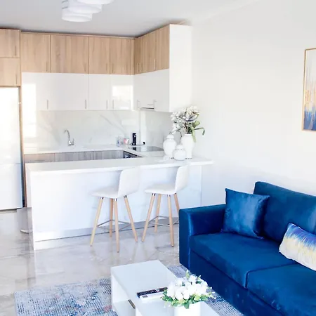 Ermis Mini # 3 Apartment *